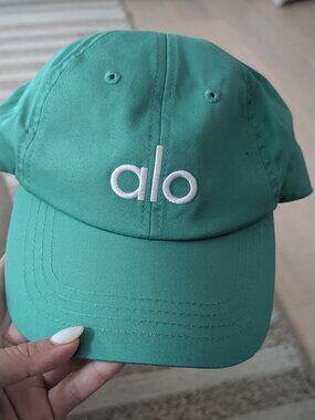 Green Alo cap